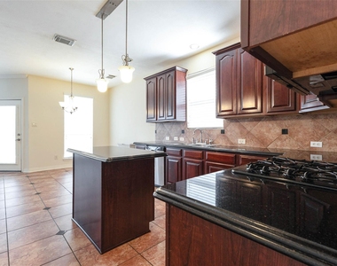 4023 Portofino Court - Photo Thumbnail 5