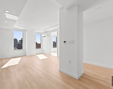 St Marks Place - Photo Thumbnail 1