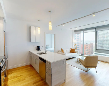 West 54th Street - Photo Thumbnail 2