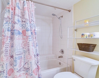 2824 S Bartell Drive - Photo Thumbnail 8