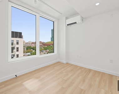 St Marks Place - Photo Thumbnail 3