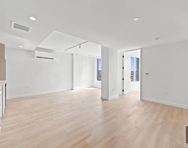 St Marks Place - Photo Thumbnail 1