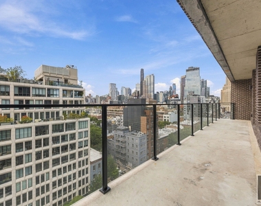 St Marks Place - Photo Thumbnail 10