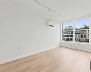 St Marks Place - Photo Thumbnail 8