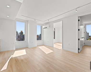 St Marks Place - Photo Thumbnail 1