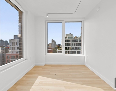 St Marks Place - Photo Thumbnail 4