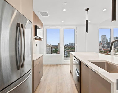 St Marks Place - Photo Thumbnail 9