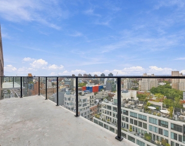 St Marks Place - Photo Thumbnail 7