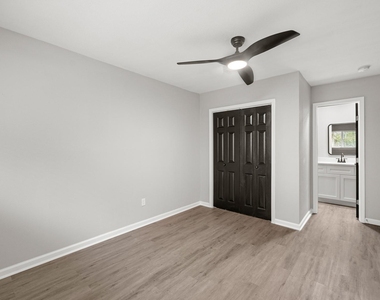 11330 Murr Way - Photo Thumbnail 11
