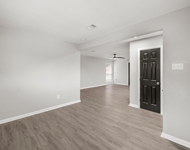 11330 Murr Way - Photo Thumbnail 9