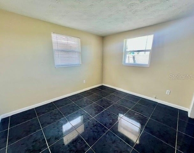3916 Cedarwood Drive - Photo Thumbnail 27