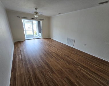 2919 Westmoreland Court - Photo Thumbnail 4