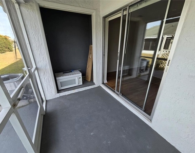 2919 Westmoreland Court - Photo Thumbnail 23