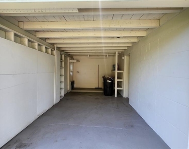 7919 Grand Boulevard - Photo Thumbnail 26