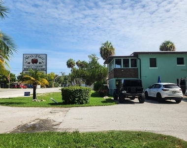 7919 Grand Boulevard - Photo Thumbnail 35