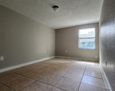 7919 Grand Boulevard - Photo Thumbnail 21