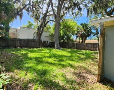 7919 Grand Boulevard - Photo Thumbnail 34