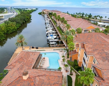 5000 Culbreath Key Way - Photo Thumbnail 18
