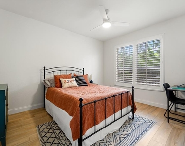 5000 Culbreath Key Way - Photo Thumbnail 9