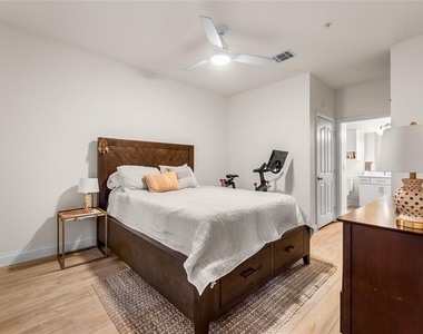 5000 Culbreath Key Way - Photo Thumbnail 6