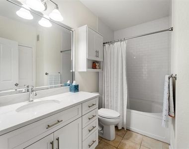 5000 Culbreath Key Way - Photo Thumbnail 10