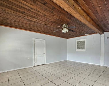 1212 W Marjorie Street - Photo Thumbnail 3