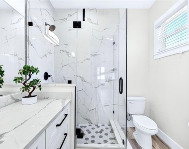 4020 W Arch Street - Photo Thumbnail 36