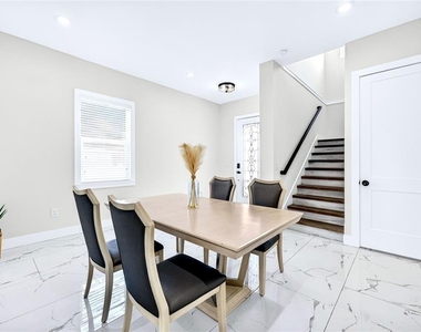 4020 W Arch Street - Photo Thumbnail 19
