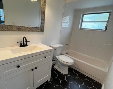 254 Plumosa Drive - Photo Thumbnail 6