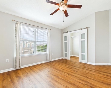 4052 70th Terrace N - Photo Thumbnail 18