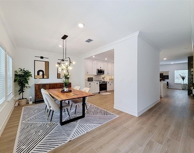 1511 W Chestnut Street - Photo Thumbnail 19