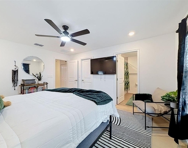 1511 W Chestnut Street - Photo Thumbnail 32