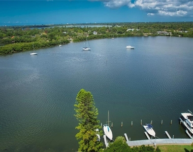 165 Pompano Dr Se - Photo Thumbnail 29