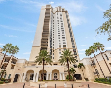 300 Beach Drive Ne - Photo Thumbnail 72
