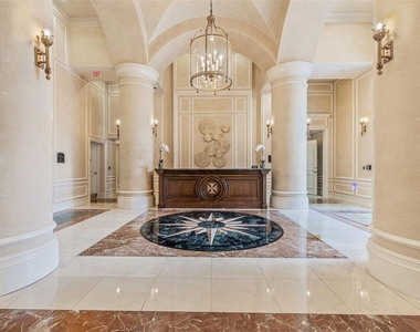 300 Beach Drive Ne - Photo Thumbnail 47