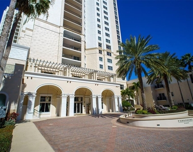 300 Beach Drive Ne - Photo Thumbnail 70