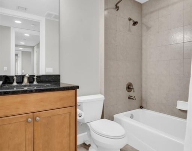 300 Beach Drive Ne - Photo Thumbnail 43