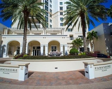 300 Beach Drive Ne - Photo Thumbnail 68