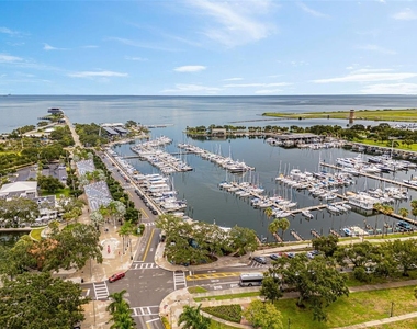 300 Beach Drive Ne - Photo Thumbnail 79