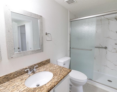 9510 Newdale Way - Photo Thumbnail 8