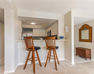 700 Island Way - Photo Thumbnail 7