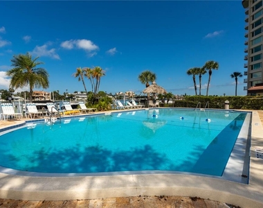 700 Island Way - Photo Thumbnail 36