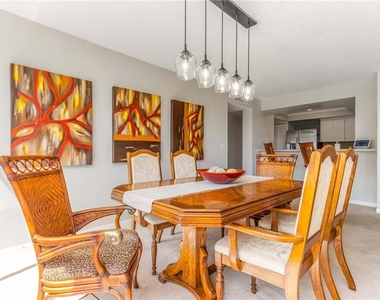 700 Island Way - Photo Thumbnail 6