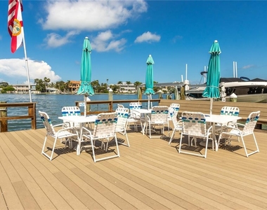 700 Island Way - Photo Thumbnail 48