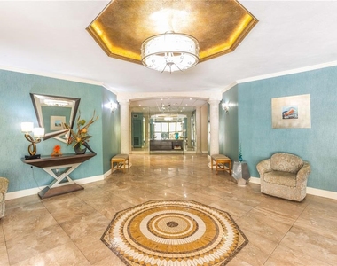 700 Island Way - Photo Thumbnail 30