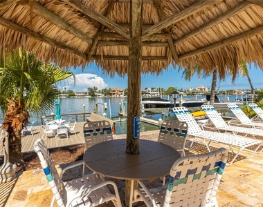 700 Island Way - Photo Thumbnail 38