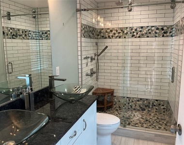 5248 15th Avenue N - Photo Thumbnail 24
