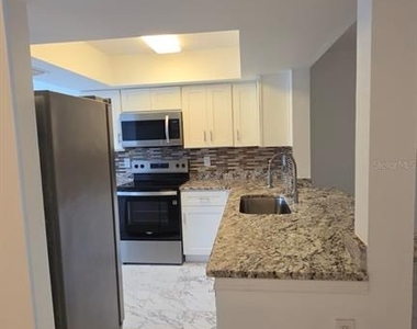 14045 Notreville Way - Photo Thumbnail 10