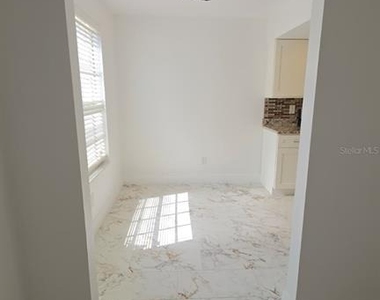 14045 Notreville Way - Photo Thumbnail 4