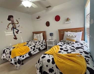 137 African Daisy Court - Photo Thumbnail 12